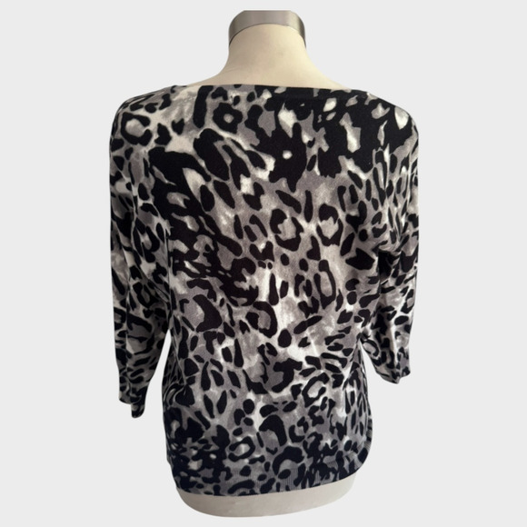 Relativity M Button Front Cardigan Sweater 3/4 Sleeve Bling Black Gray Print - Picture 8 of 9